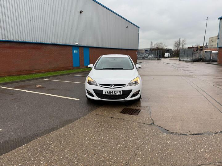 Vauxhall Astra 1.6 CDTi EcoFLEX Design Euro 6 (s/s) 5dr