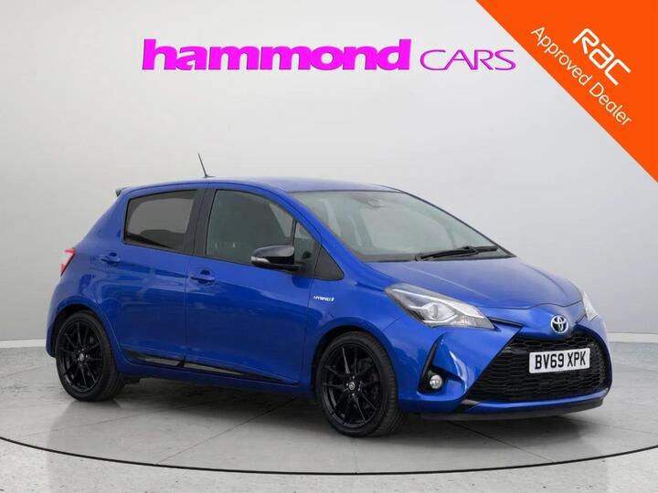 Toyota YARIS 1.5 VVT-h GR SPORT E-CVT Euro 6 (s/s) 5dr