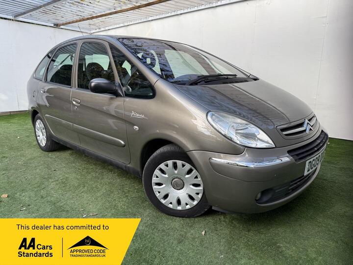 Citroen Xsara Picasso 1.6i 16V Desire 5dr Citroen Xsara Picasso 1.6i 16V Desire 5dr