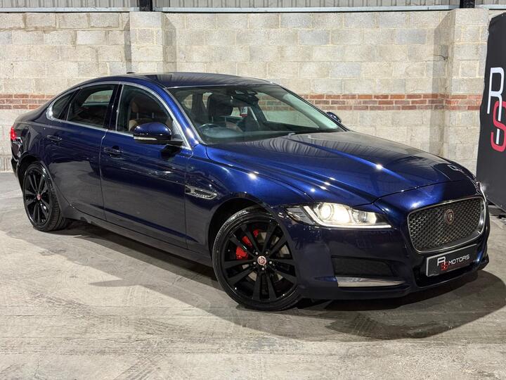 Jaguar XF 2.0d Portfolio Auto Euro 6 (s/s) 4dr