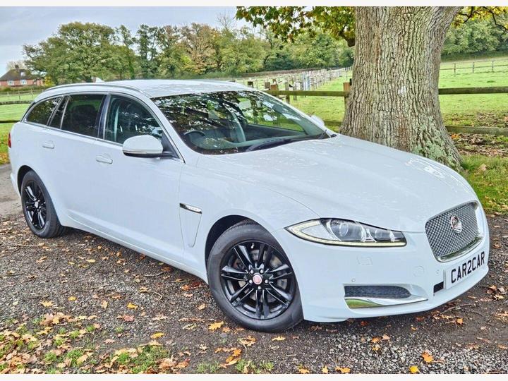 Jaguar XF 2.2d Luxury Sportbrake Auto Euro 5 (s/s) 5dr