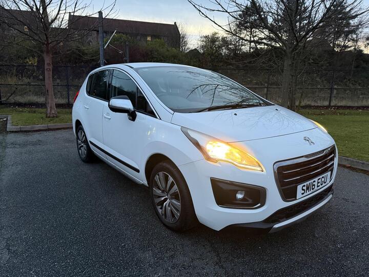 Peugeot 3008 1.6 BlueHDi Active Euro 6 (s/s) 5dr Peugeot 3008 1.6 BlueHDi Active Euro 6 (s/s) 5dr