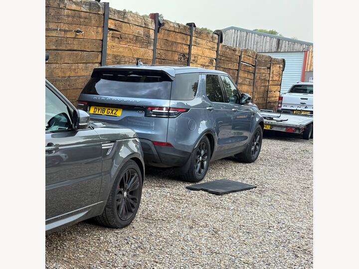 Land Rover Discovery 3.0 TD V6 SE Auto 4WD Euro 6 (s/s) 5dr