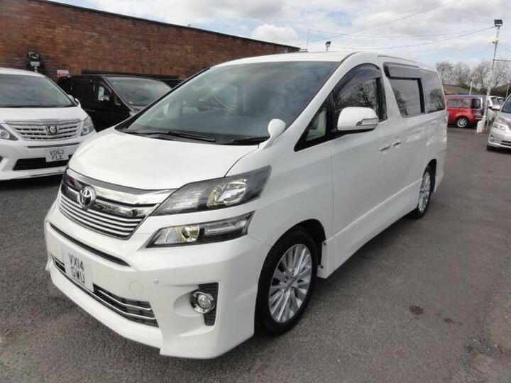Toyota Vellfire GOLDEN EYES 2 EDITION