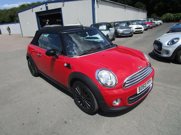 MINI Convertible 1.6 Cooper Euro 5 (s/s) 2dr