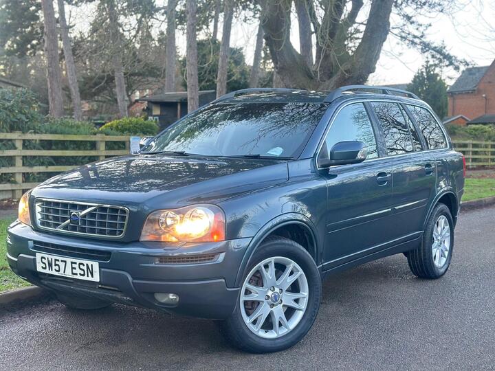 Volvo XC90 2.4 D5 SE Geartronic AWD 5dr