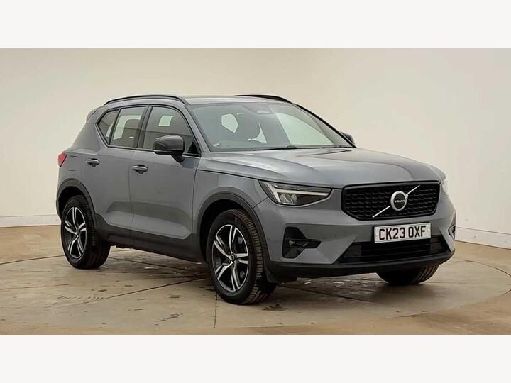 Volvo XC40 2.0 B4 MHEV Plus DCT Auto AWD Euro 6 (s/s) 5dr