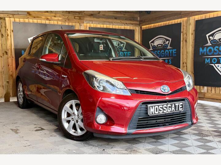 Toyota Yaris 1.5 VVT-h T Spirit CVT Euro 5 5dr Toyota Yaris 1.5 VVT-h T Spirit CVT Euro 5 5dr