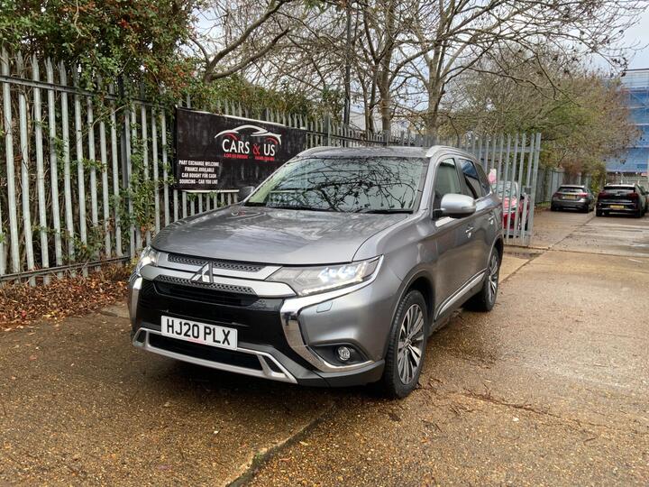 Mitsubishi Outlander 2.0 MIVEC Exceed CVT 4WD Euro 6 (s/s) 5dr