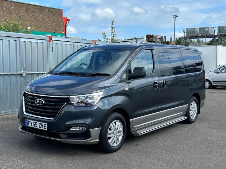 Hyundai I800 2.5 CRDi SE Nav Euro 6 5dr