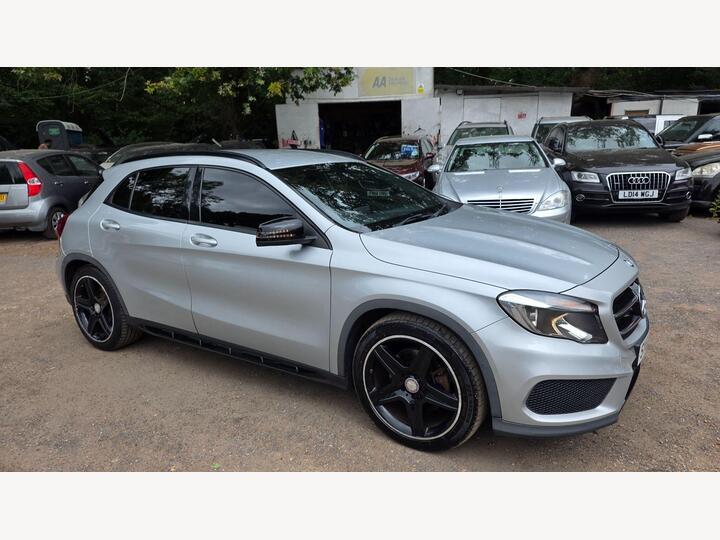 Mercedes-Benz GLA 2.1 GLA220 CDI AMG Line 7G-DCT 4MATIC Euro 6 (s/s) 5dr