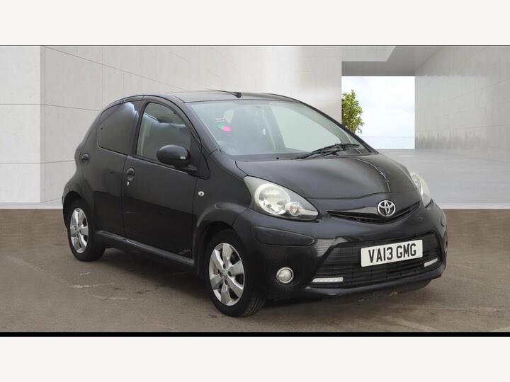 Toyota AYGO 1.0 VVT-i Fire Euro 5 5dr