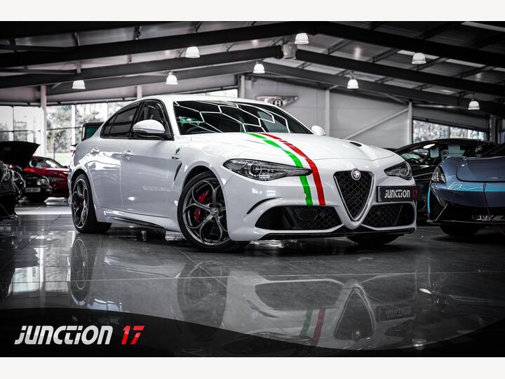 Alfa Romeo Giulia 2.9 V6 Bi-Turbo Quadrifoglio Auto Euro 6 (s/s) 4dr