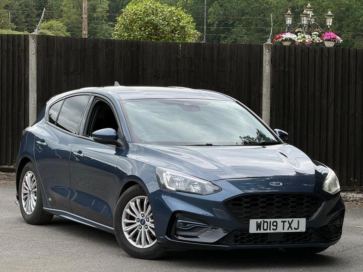 Ford Focus 1.0T EcoBoost ST-Line Euro 6 (s/s) 5dr