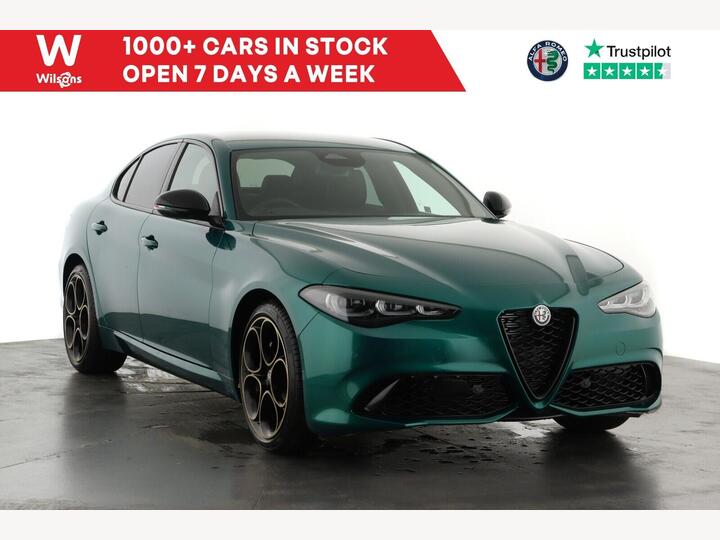 Alfa Romeo Giulia 2.0T Intensa Auto Euro 6 (s/s) 4dr