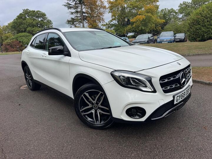 Mercedes-Benz GLA 1.6 GLA180 Urban Edition Euro 6 (s/s) 5dr