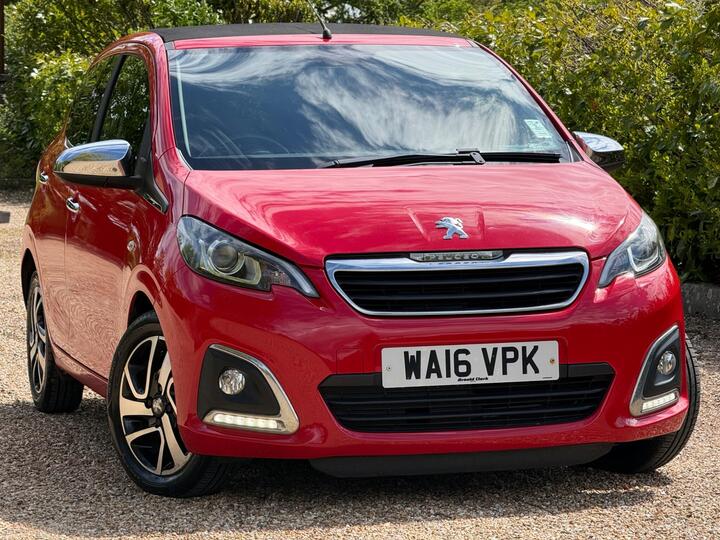 Peugeot 108 1.2 PureTech Allure Top! Euro 6 5dr Peugeot 108 1.2 PureTech Allure Top! Euro 6 5dr