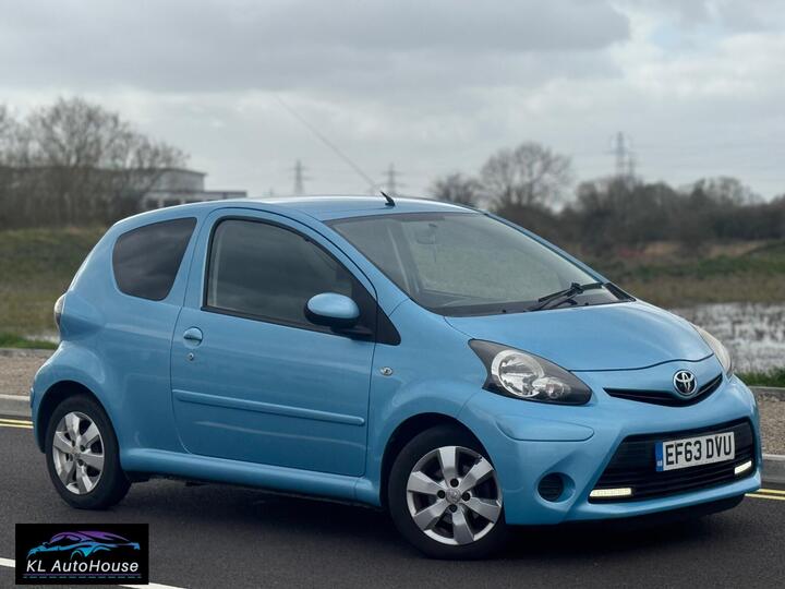 Toyota AYGO 1.0 VVT-i Move Euro 5 3dr