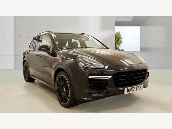Porsche Cayenne 3.6T V6 GTS TiptronicS 4WD Euro 6 (s/s) 5dr