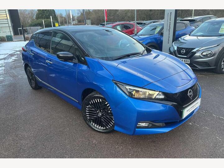 Nissan Leaf 39kWh N-Connecta Auto 5dr