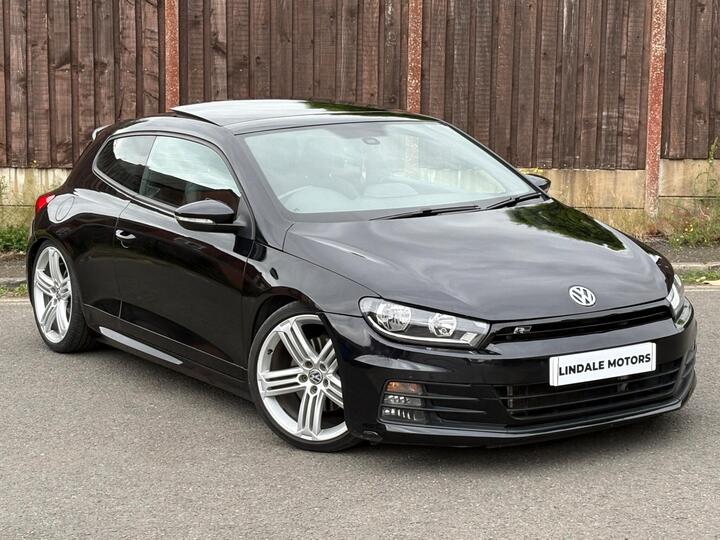 Volkswagen Scirocco 2.0 TSI BlueMotion Tech R-Line Euro 6 (s/s) 3dr
