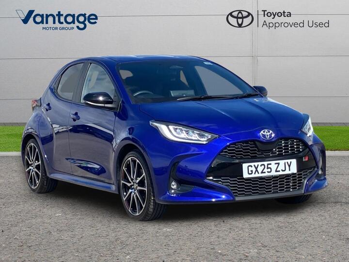 Toyota Yaris 1.5 VVT-h GR SPORT E-CVT Euro 6 (s/s) 5dr