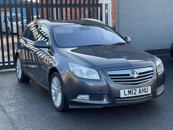Vauxhall Insignia 2.0 CDTi Elite Nav Sports Tourer Auto 4WD Euro 5 5dr Vauxhall Insignia 2.0 CDTi Elite Nav Sports Tourer Auto 4WD Euro 5 5dr