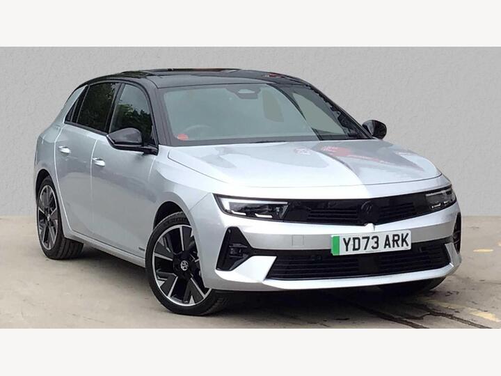 Vauxhall Astra 54kWh Ultimate Auto 5dr Vauxhall Astra 54kWh Ultimate Auto 5dr