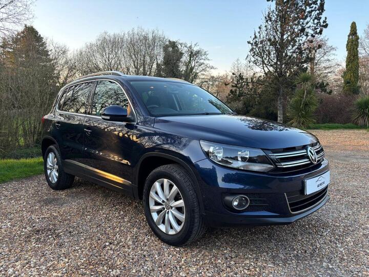 Volkswagen TIGUAN 2.0 TDI BlueMotion Tech Match 4WD Euro 6 (s/s) 5dr Volkswagen TIGUAN 2.0 TDI BlueMotion Tech Match 4WD Euro 6 (s/s) 5dr