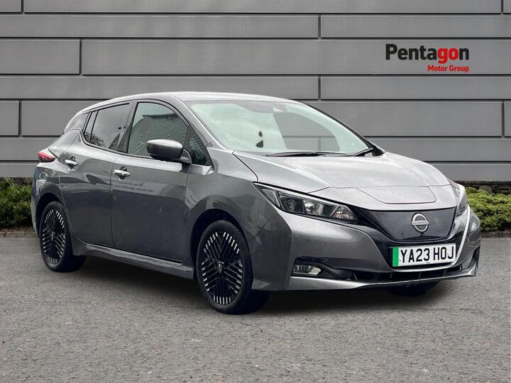 Nissan Leaf 39kWh N-Connecta Auto 5dr