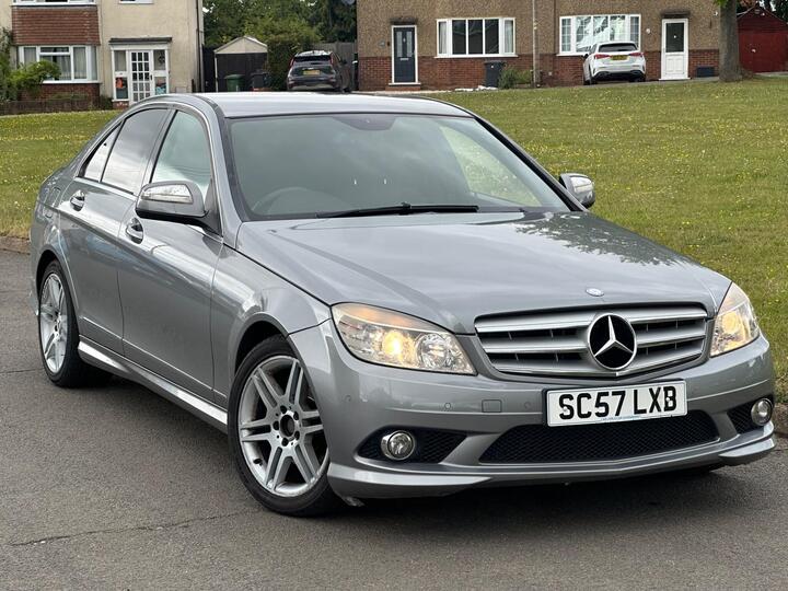 Mercedes-Benz C Class 2.1 C200 CDI Sport Auto Euro 4 4dr Mercedes-Benz C Class 2.1 C200 CDI Sport Auto Euro 4 4dr