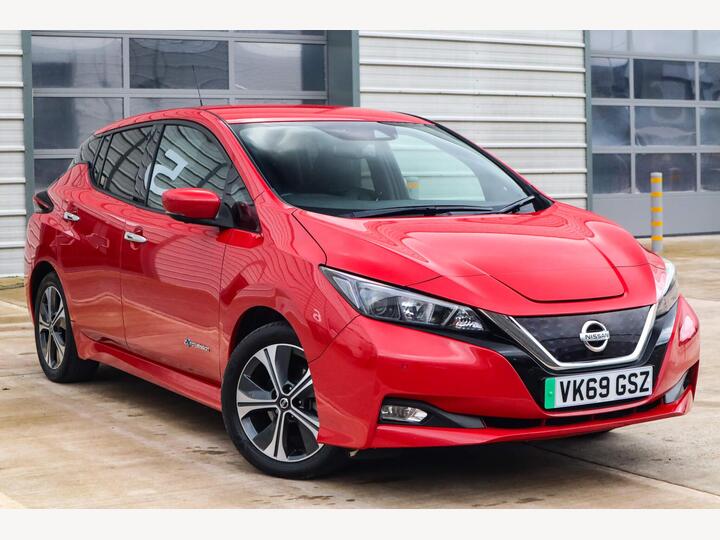 Nissan Leaf 40kWh N-Connecta Auto 5dr Nissan Leaf 40kWh N-Connecta Auto 5dr
