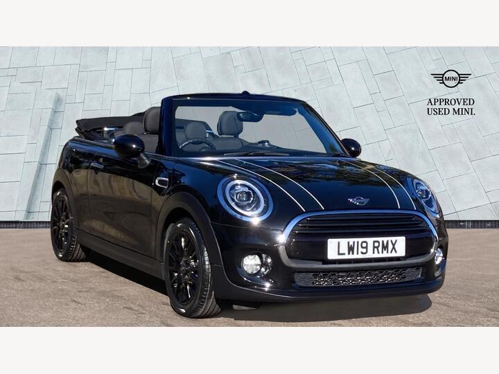 MINI Convertible 1.5 Cooper Classic Euro 6 (s/s) 2dr