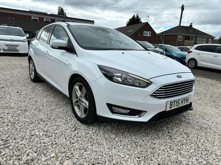 Ford Focus 1.0T EcoBoost Titanium Euro 6 (s/s) 5dr