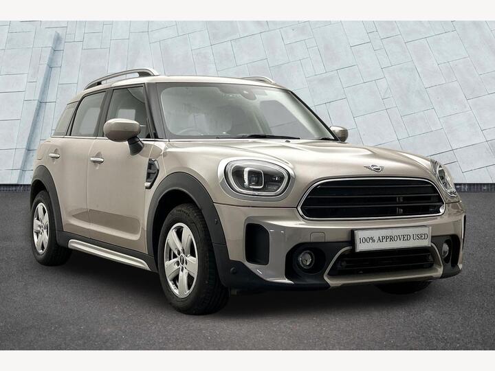 MINI Countryman 1.5 Cooper Classic Steptronic Euro 6 (s/s) 5dr MINI Countryman 1.5 Cooper Classic Steptronic Euro 6 (s/s) 5dr