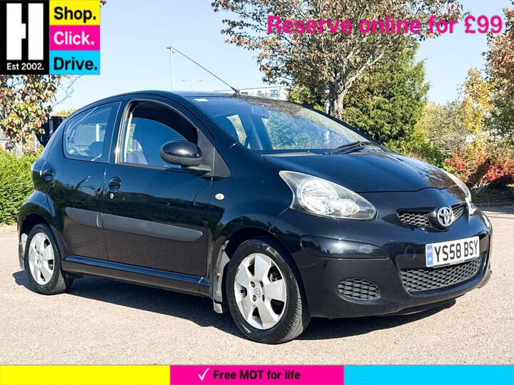 Toyota AYGO 1.0 VVT-i Black Euro 4 5dr (AC)