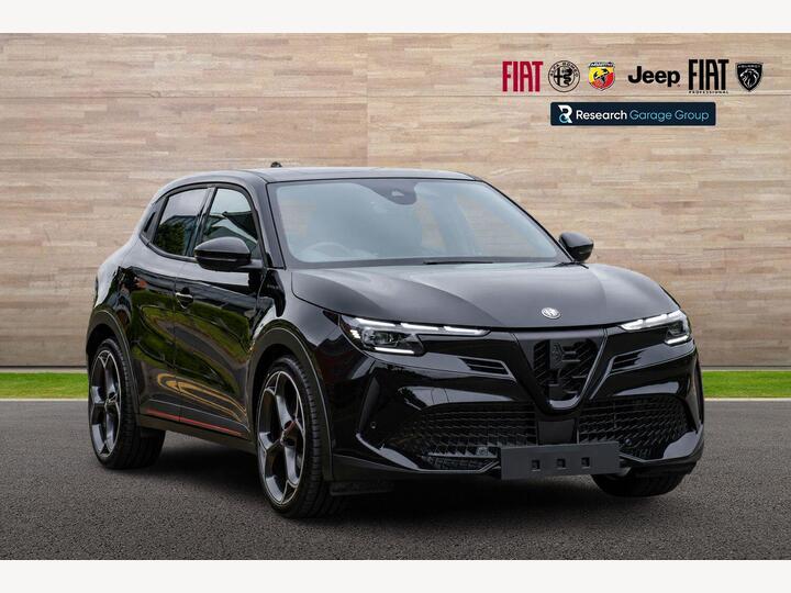 Alfa Romeo Junior Elettrica 54kWh Elettrica Veloce Auto 5dr