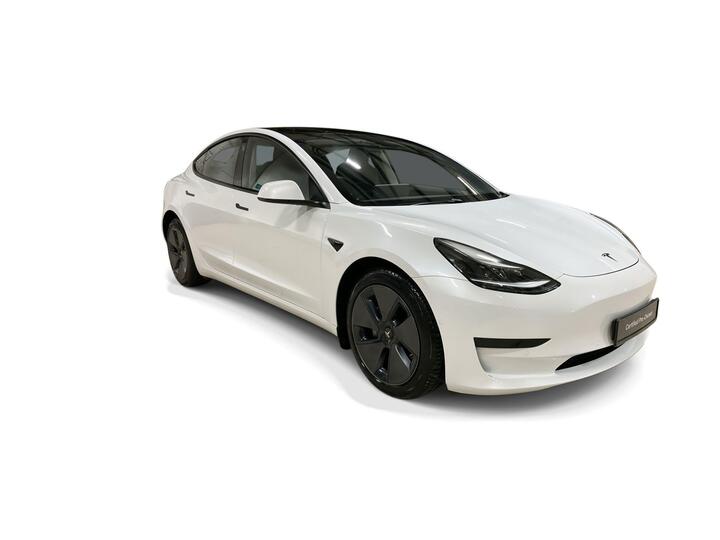 Tesla Model 3 Standard Range Plus Auto RWD 4dr