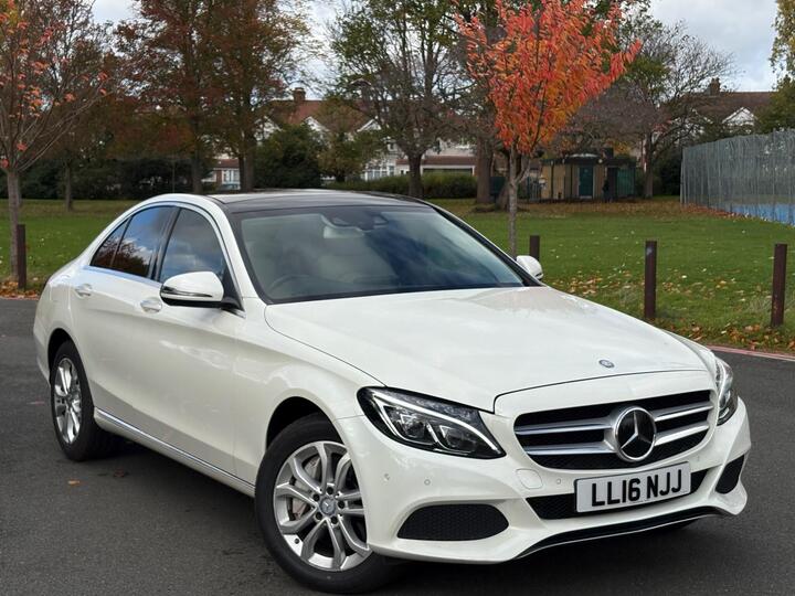 Mercedes-Benz C Class 2.0 C350e 6.4kWh Sport (Premium Plus) G-Tronic+ Euro 6 (s/s) 4dr Mercedes-Benz C Class 2.0 C350e 6.4kWh Sport (Premium Plus) G-Tronic+ Euro 6 (s/s) 4dr
