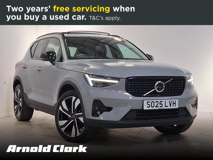 Volvo XC40 2.0 B3 MHEV Ultra Dark DCT Auto Euro 6 (s/s) 5dr