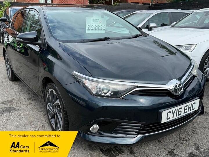 Toyota Auris 1.2 VVT-i Design Euro 6 (s/s) 5dr