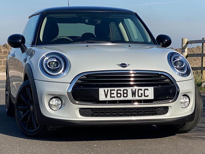 MINI Hatch 1.5 Cooper Classic Steptronic Euro 6 (s/s) 3dr
