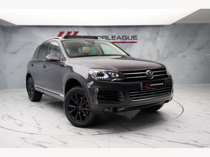 Volkswagen Touareg 3.0 TDI V6 BlueMotion Tech SE Tiptronic 4WD Euro 5 (s/s) 5dr