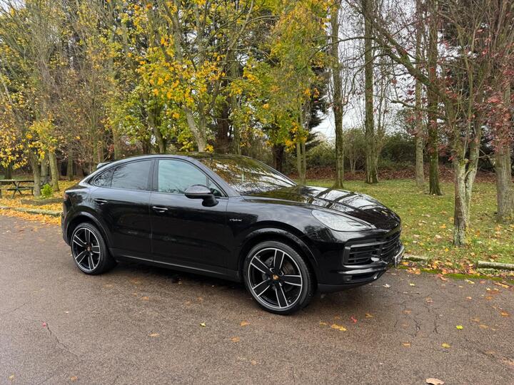 Porsche Cayenne 3.0 V6 E-Hybrid 17.9kWh TiptronicS 4WD Euro 6 (s/s) 5dr (3.6kW Charger)