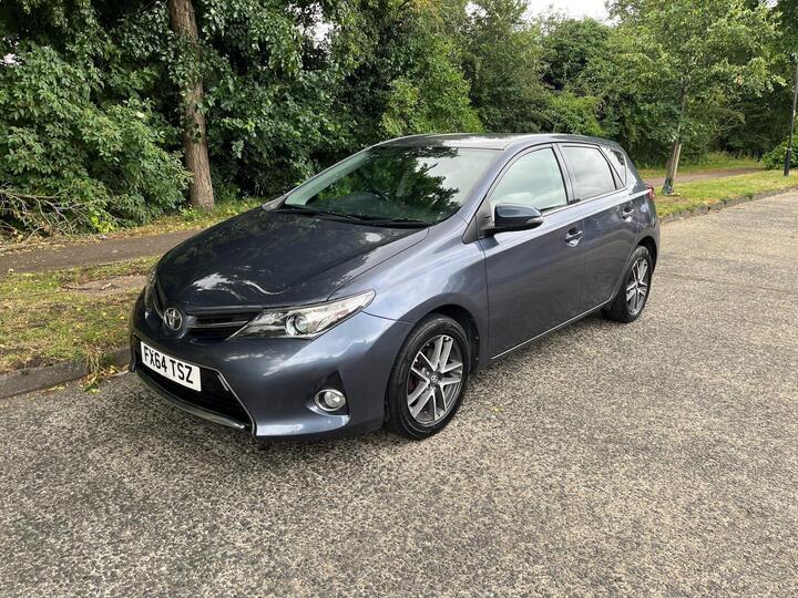 Toyota Auris 1.6 V-Matic Icon Plus Euro 5 5dr