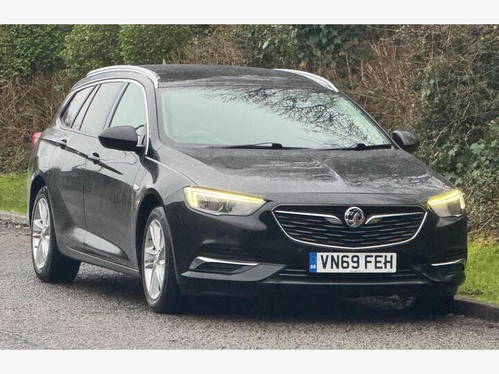 Vauxhall Insignia 1.6 Turbo D EcoTEC BlueInjection Tech Line Nav Sports Tourer Euro 6 (s/s) 5dr