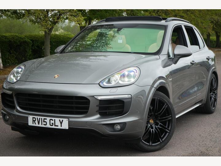 Porsche Cayenne 4.2 TD V8 S TiptronicS 4WD Euro 5 (s/s) 5dr Porsche Cayenne 4.2 TD V8 S TiptronicS 4WD Euro 5 (s/s) 5dr