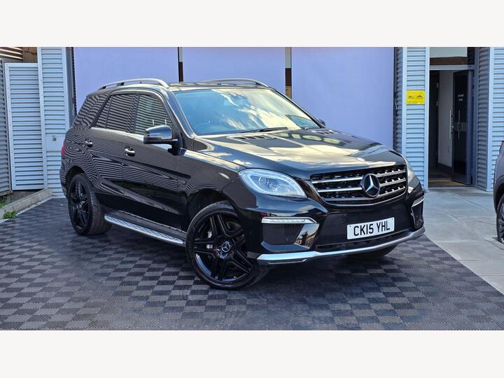 Mercedes-Benz M Class 5.5 ML63 V8 AMG SpdS+7GT 4WD Euro 6 (s/s) 5dr