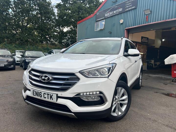 Hyundai Santa Fe 2.2 CRDi Blue Drive Premium Auto 4WD Euro 6 (s/s) 5dr (7 Seat) Hyundai Santa Fe 2.2 CRDi Blue Drive Premium Auto 4WD Euro 6 (s/s) 5dr (7 Seat)