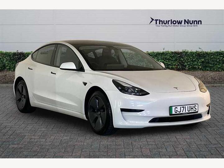 Tesla Model 3 Standard Range Plus Auto RWD 4dr